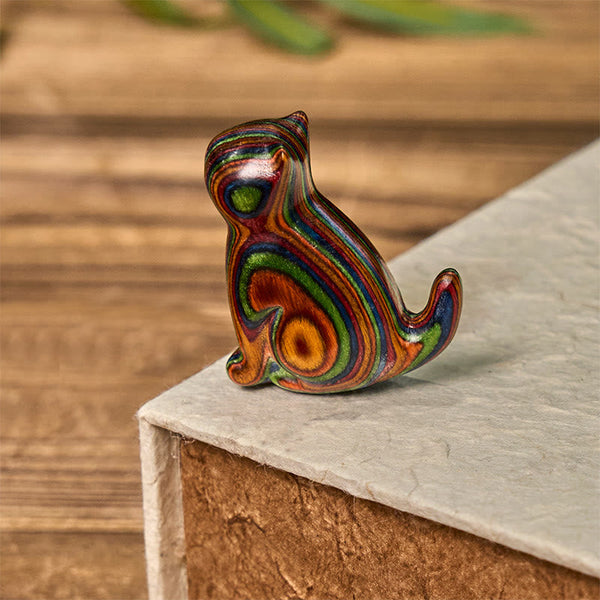 FREE Today: Creativity and Reduce Stress 2Pcs Mini Rainbow Eucalyptus Sitting Cat Carved Decoration